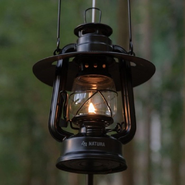 マットブラック小型オイルランタン&マットブラックシェード【色付きホヤ・真鍮ネームプレート付き】