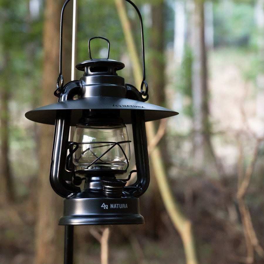 マットブラック小型オイルランタン&マットブラックシェード【色付きホヤ・真鍮ネームプレート付き】