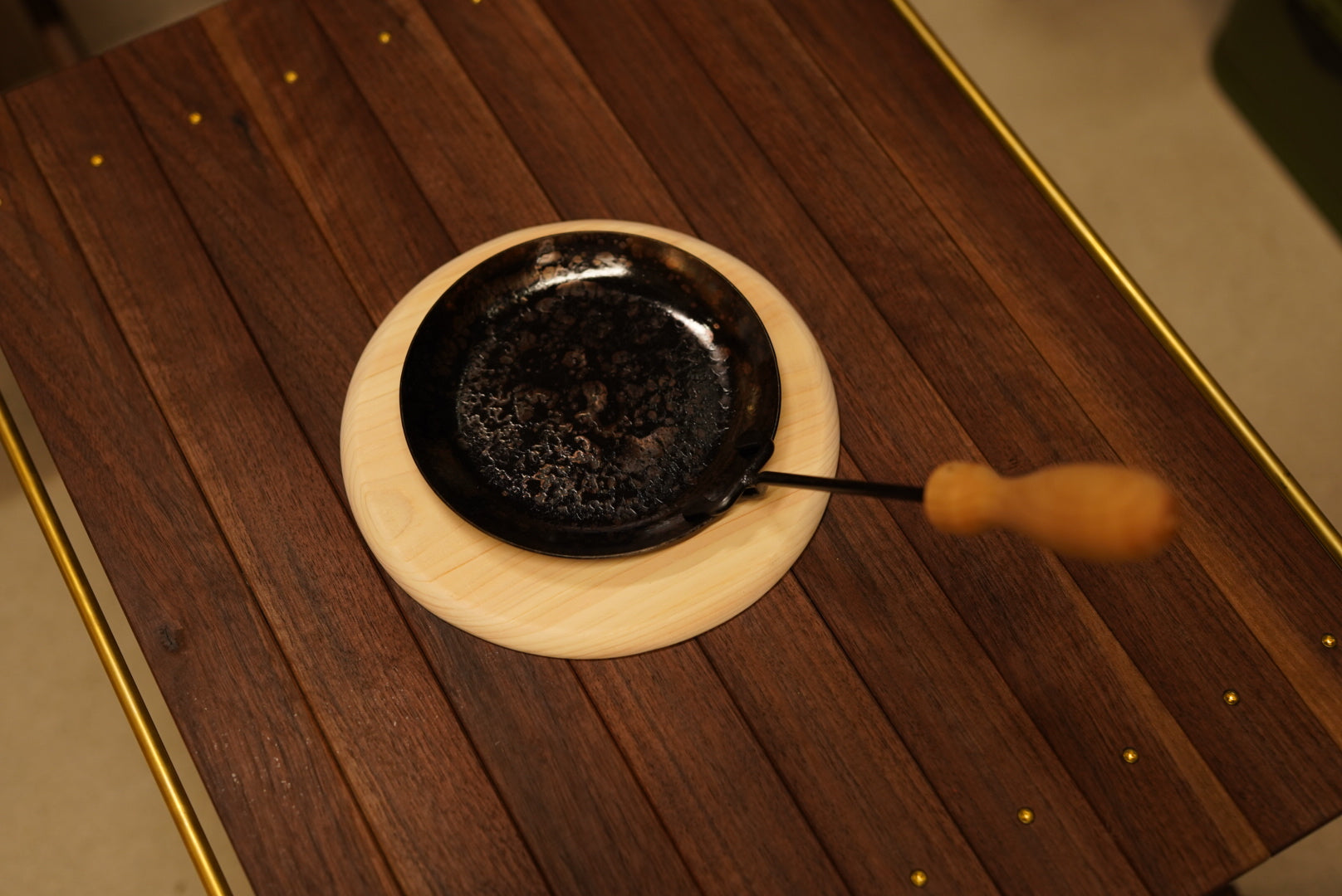 ディッシュハンドル