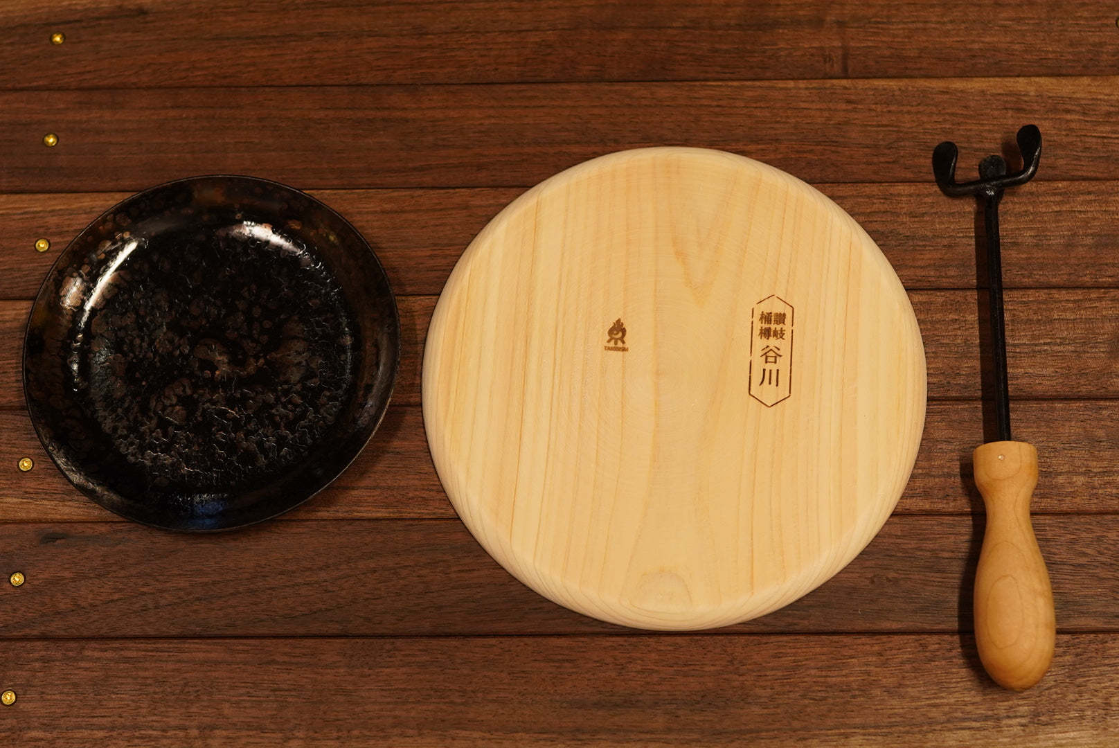 ディッシュハンドル