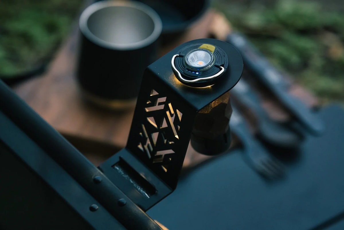 ALUMINUM CONTAINER LANTERN HOLDER