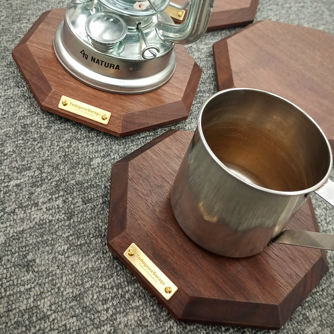 Octagon Stage.S / Walnut