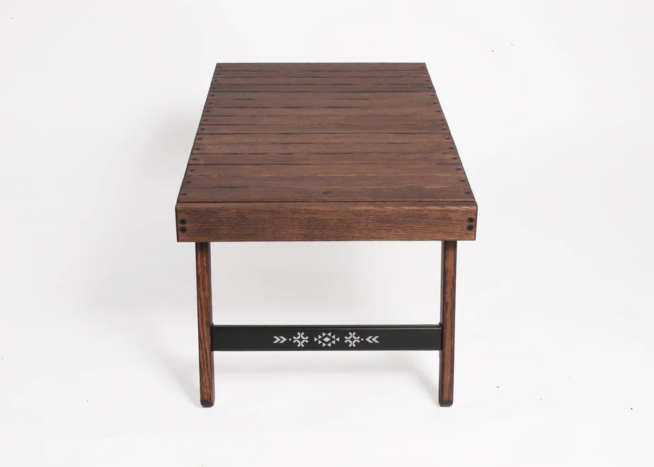 ダークテーブル