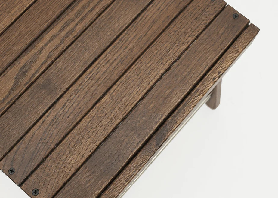 ダークテーブル