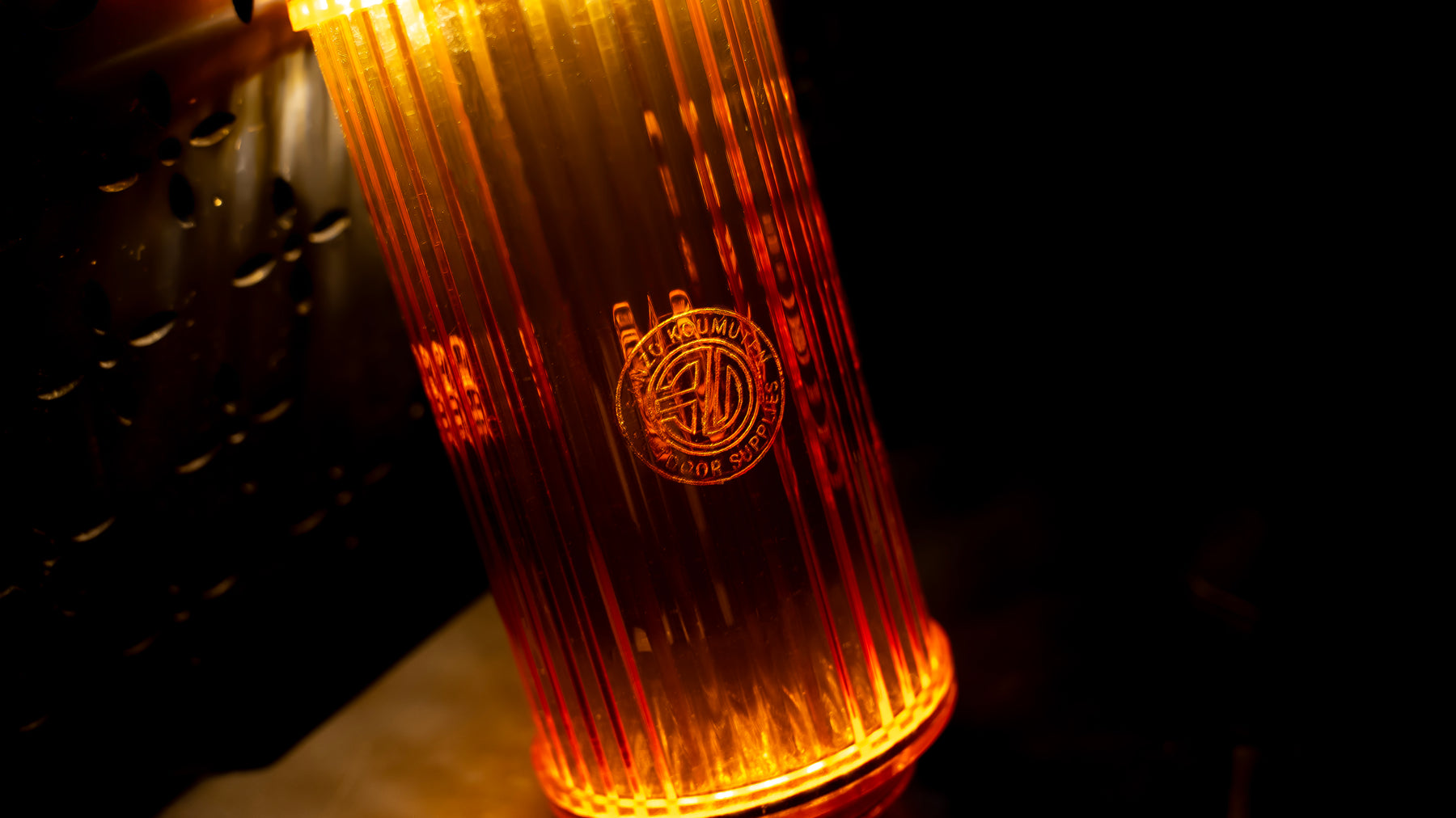 38灯 The Force Amber