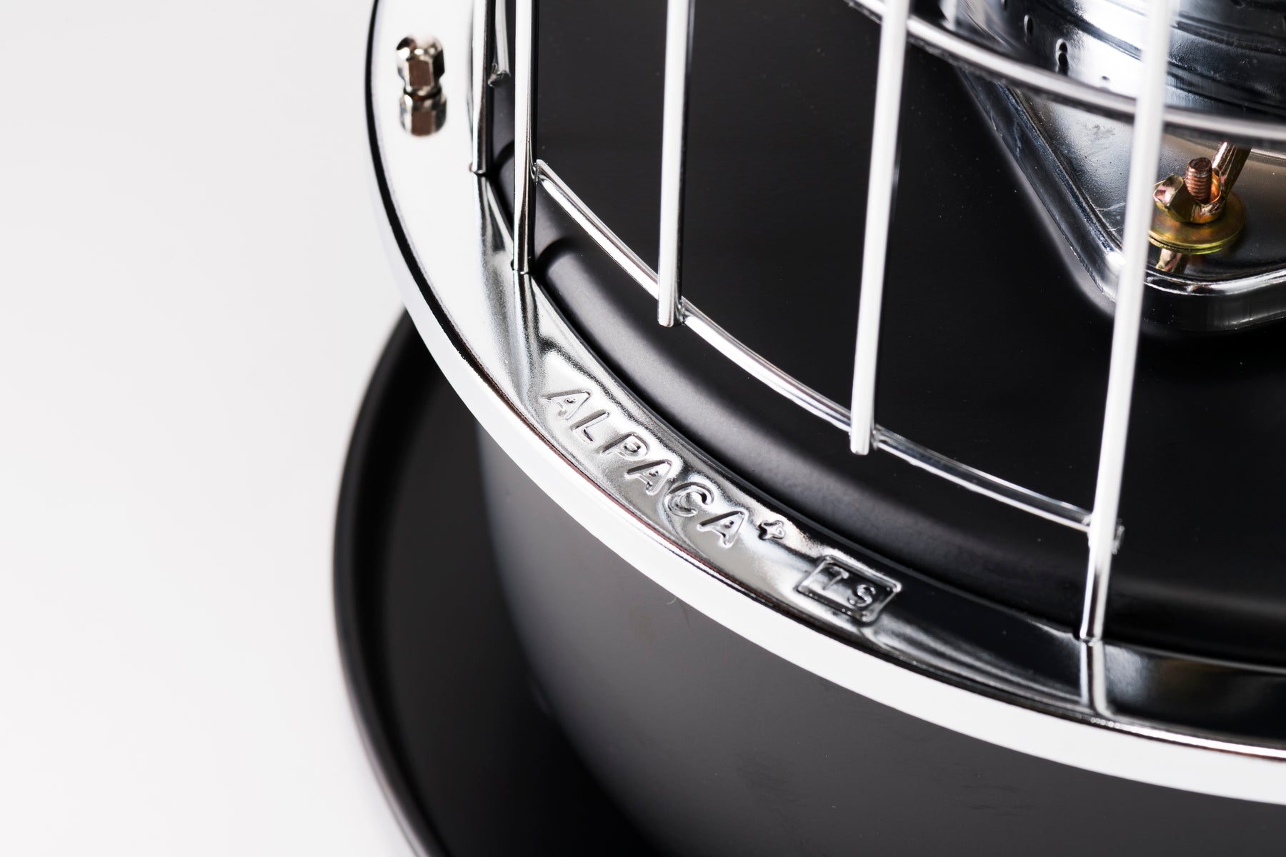 アルパカ プラス ストーブ TS-77NC(専用ケース付)