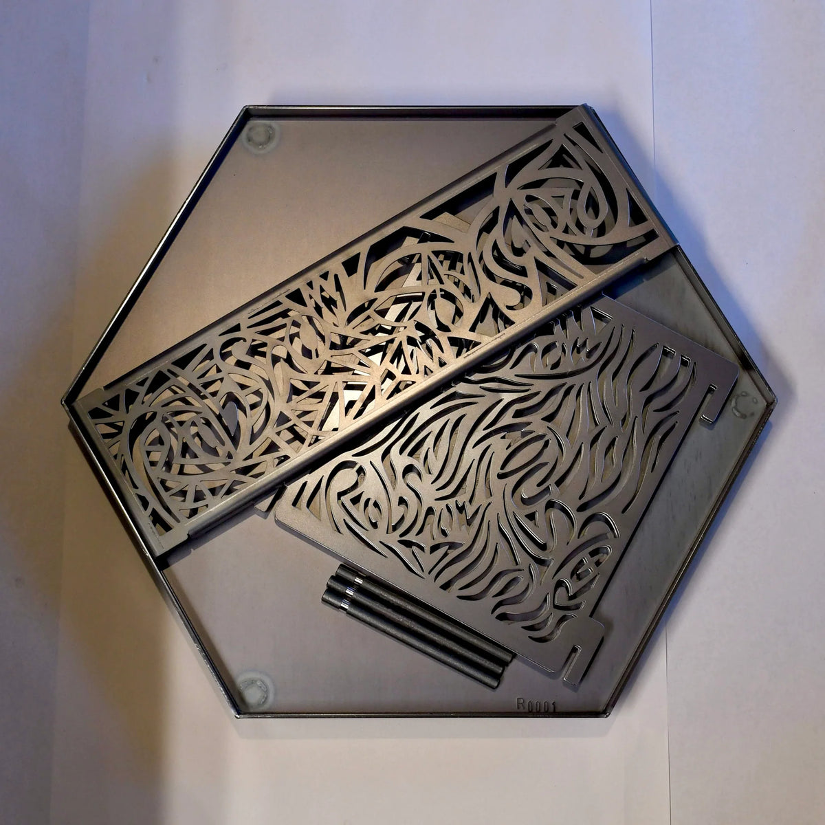 組立式焚火台「Shinobi」(シノビ)/【黒皮鉄】