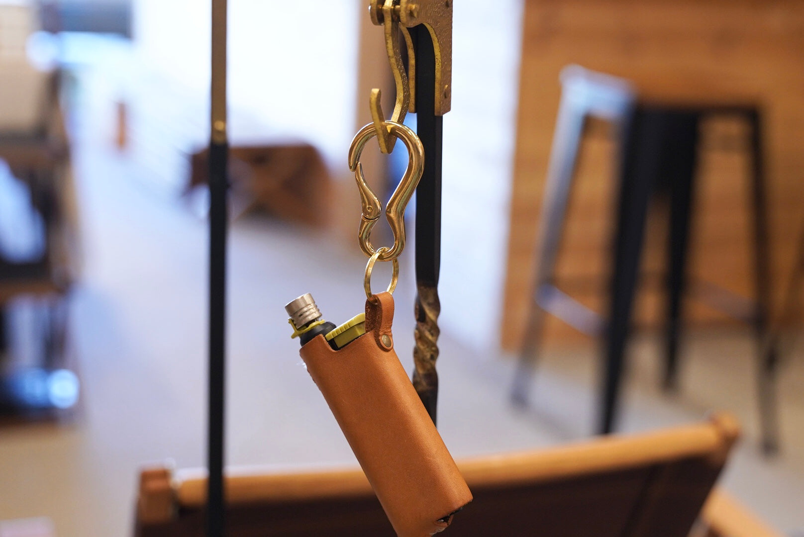 真鍮無垢ダルマ型カラビナホルダー