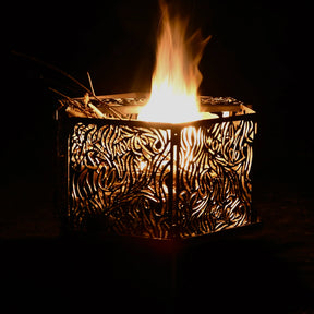 Assembled bonfire stand "Shinobi" / [black steel]